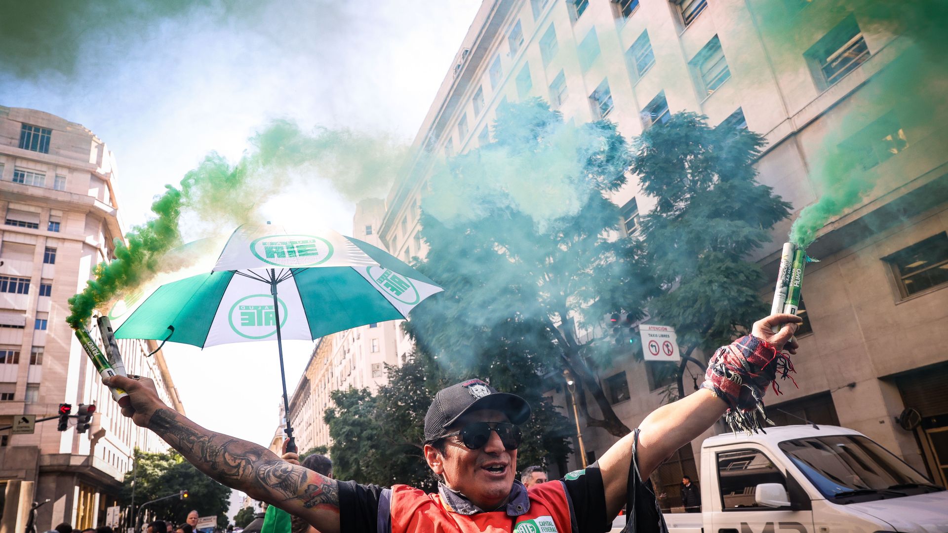 A la motosierra: Unidad, militancia y organización