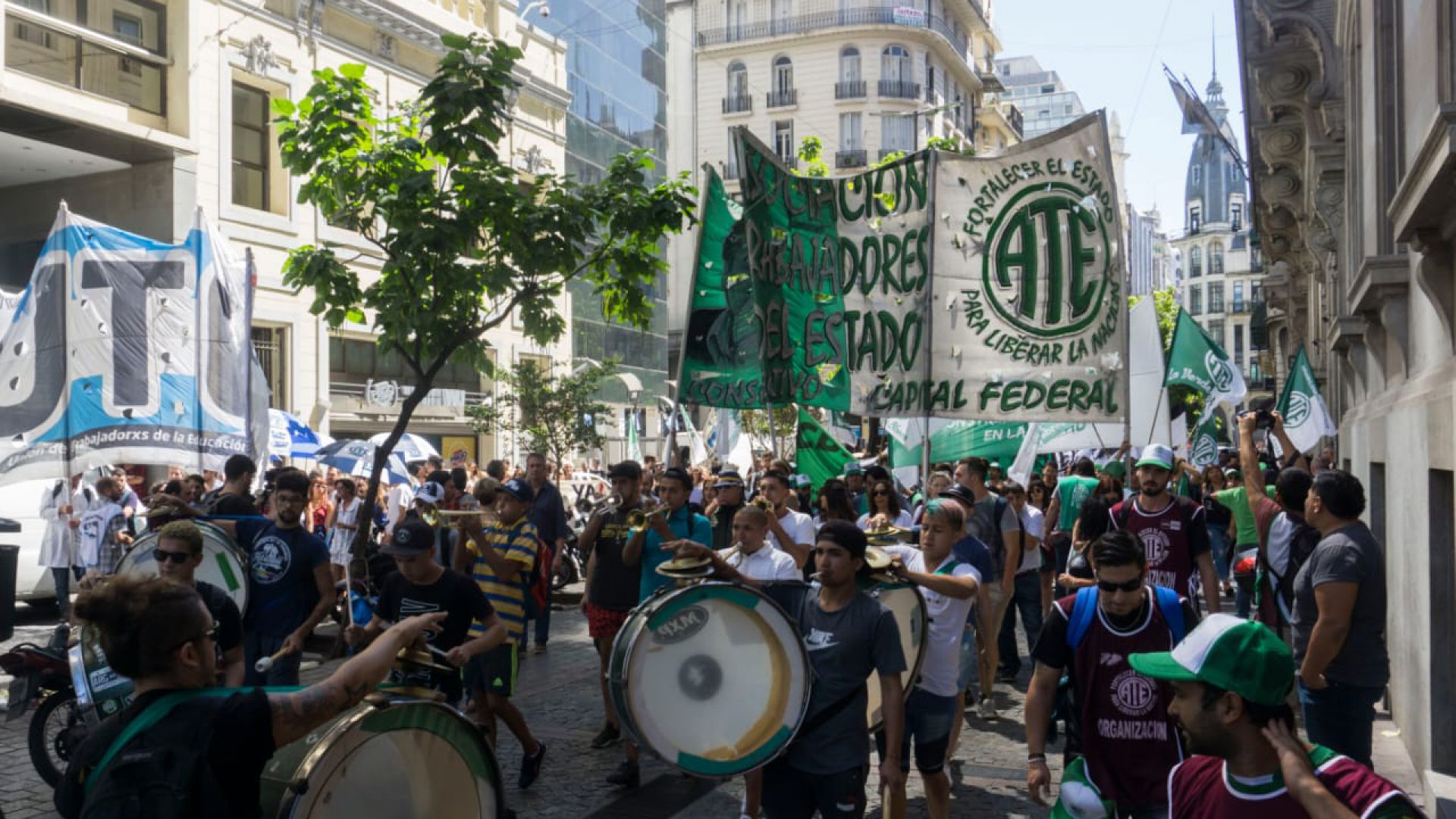 Movilizamos a Hacienda por Apertura de Paritarias, contra el Fraude Laboral de Larreta