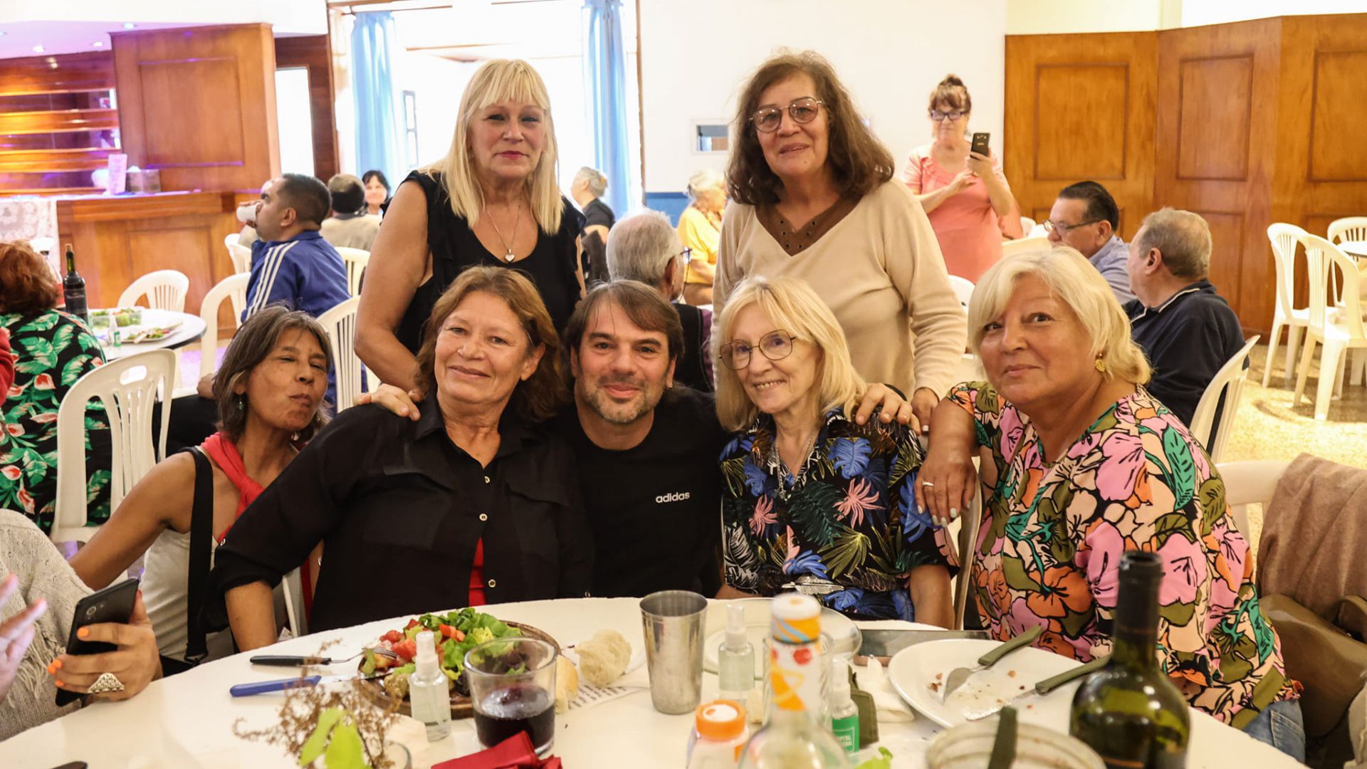 Gran almuerzo con los y las jubiladas de ATE Capital