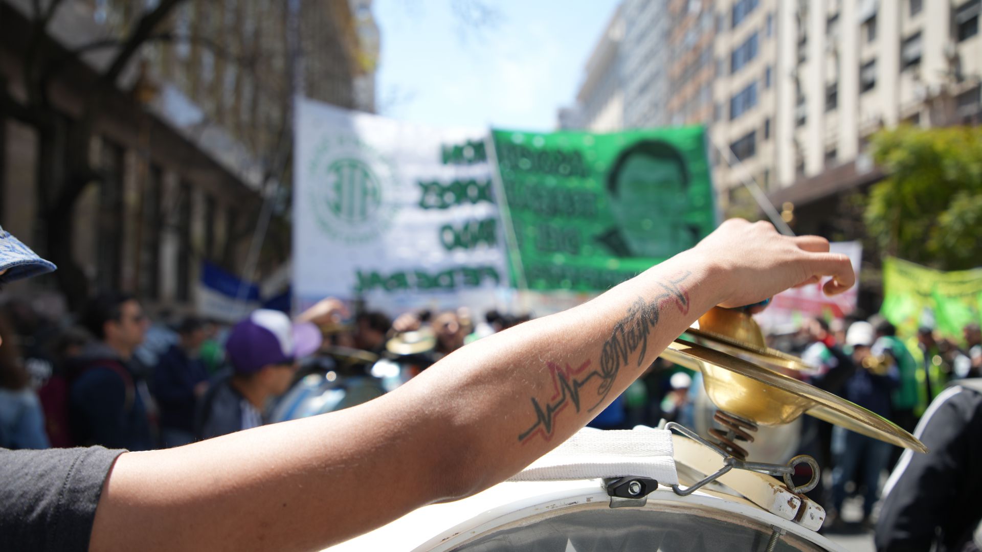 La Plaza de Mayo se llenó de dignidad