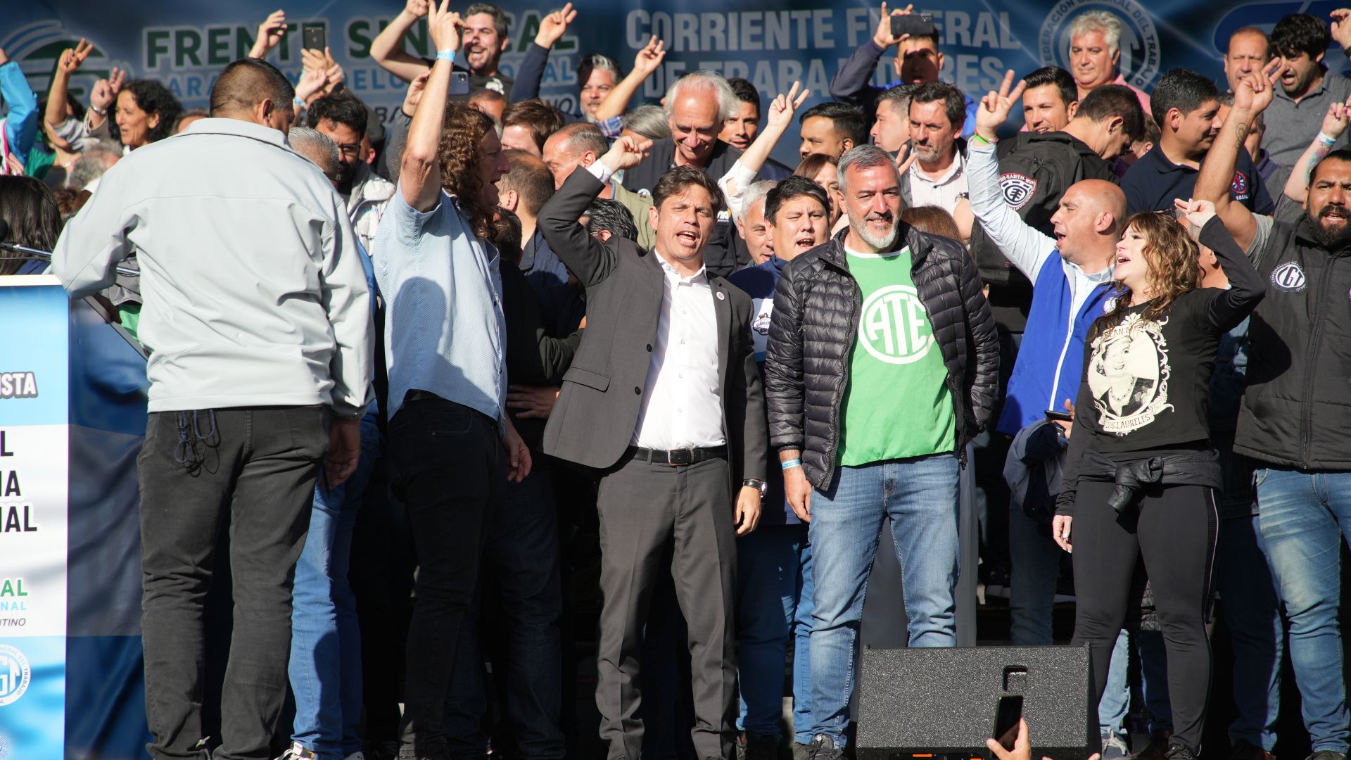 La Plaza de Mayo se llenó de dignidad