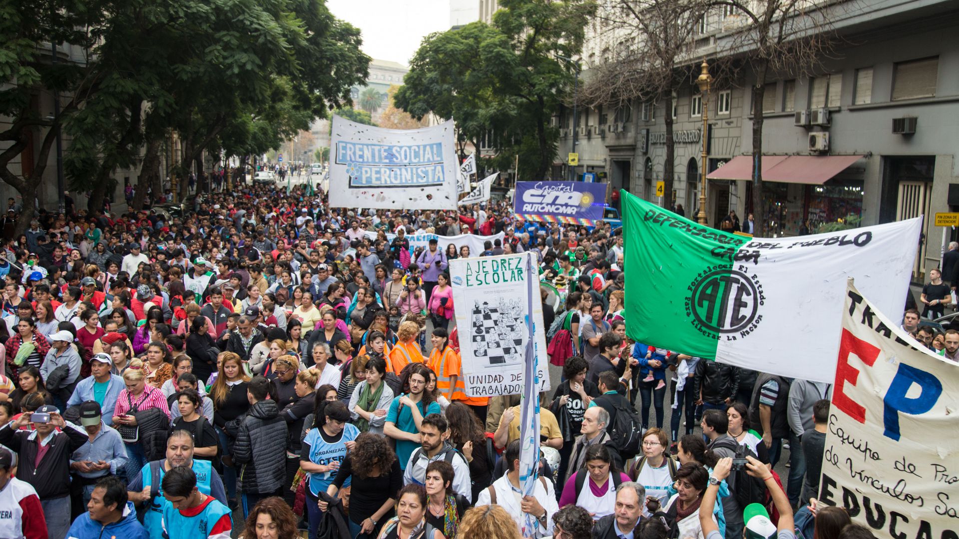 Catalano: “El 70 % de los trabajadores y trabajadoras de la Ciudad no llega a fin de mes y es una vergüenza”