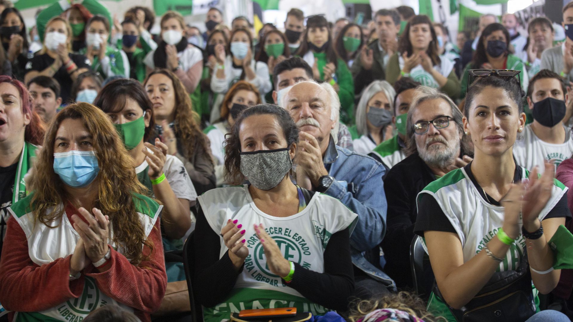 Masiva Asamblea de Afiliades aprobó la Memoria y Balance de 2019, 2020 y 2021