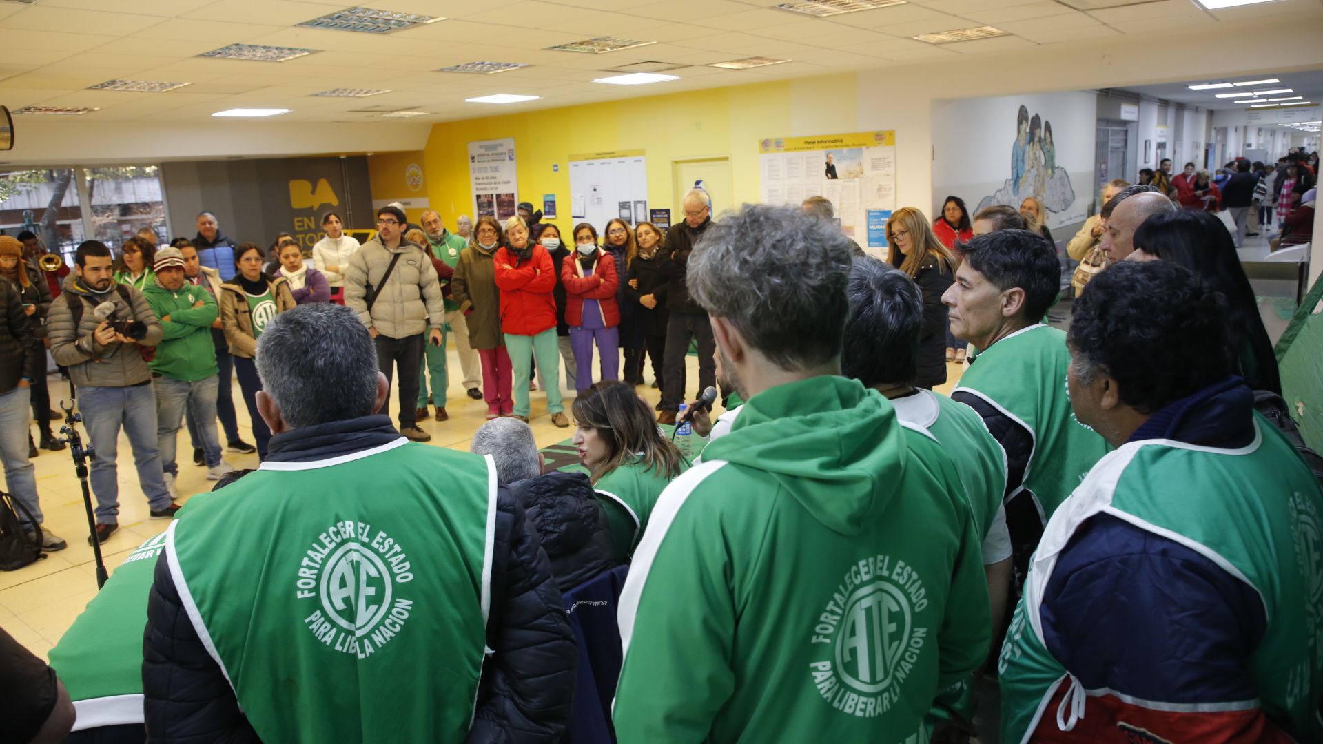 Paro de trabajadores y trabajadoras de la salud en CABA